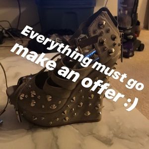 Meet your Posher, Hillary